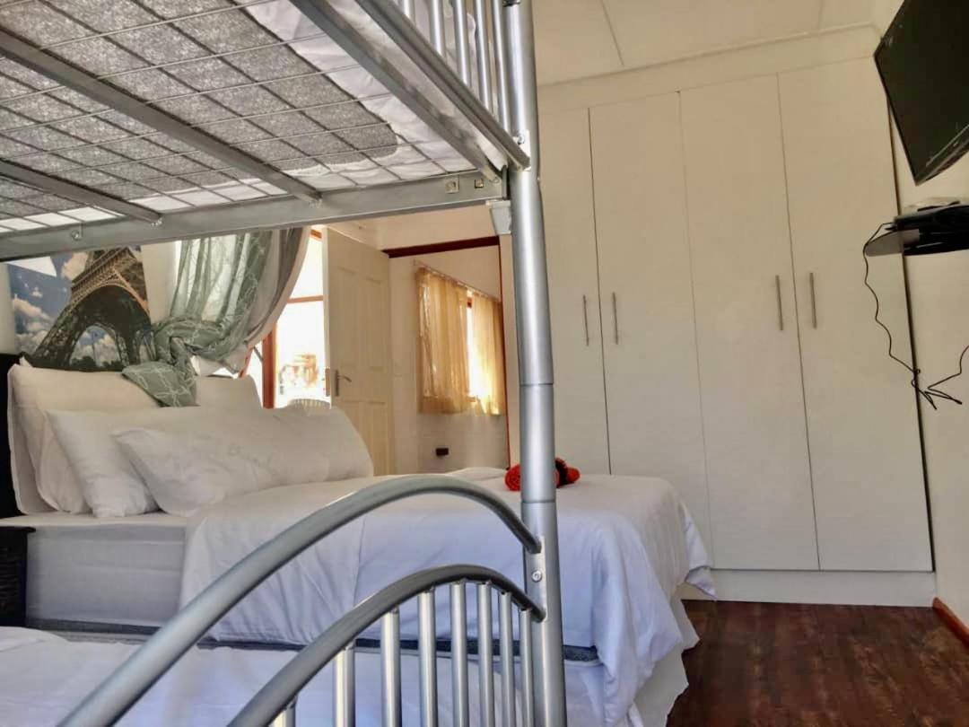 Beautiful Apartment In Century City كيب تاون المظهر الخارجي الصورة