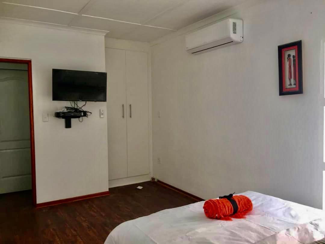Beautiful Apartment In Century City كيب تاون المظهر الخارجي الصورة