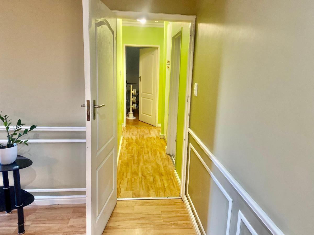 Beautiful Apartment In Century City كيب تاون المظهر الخارجي الصورة